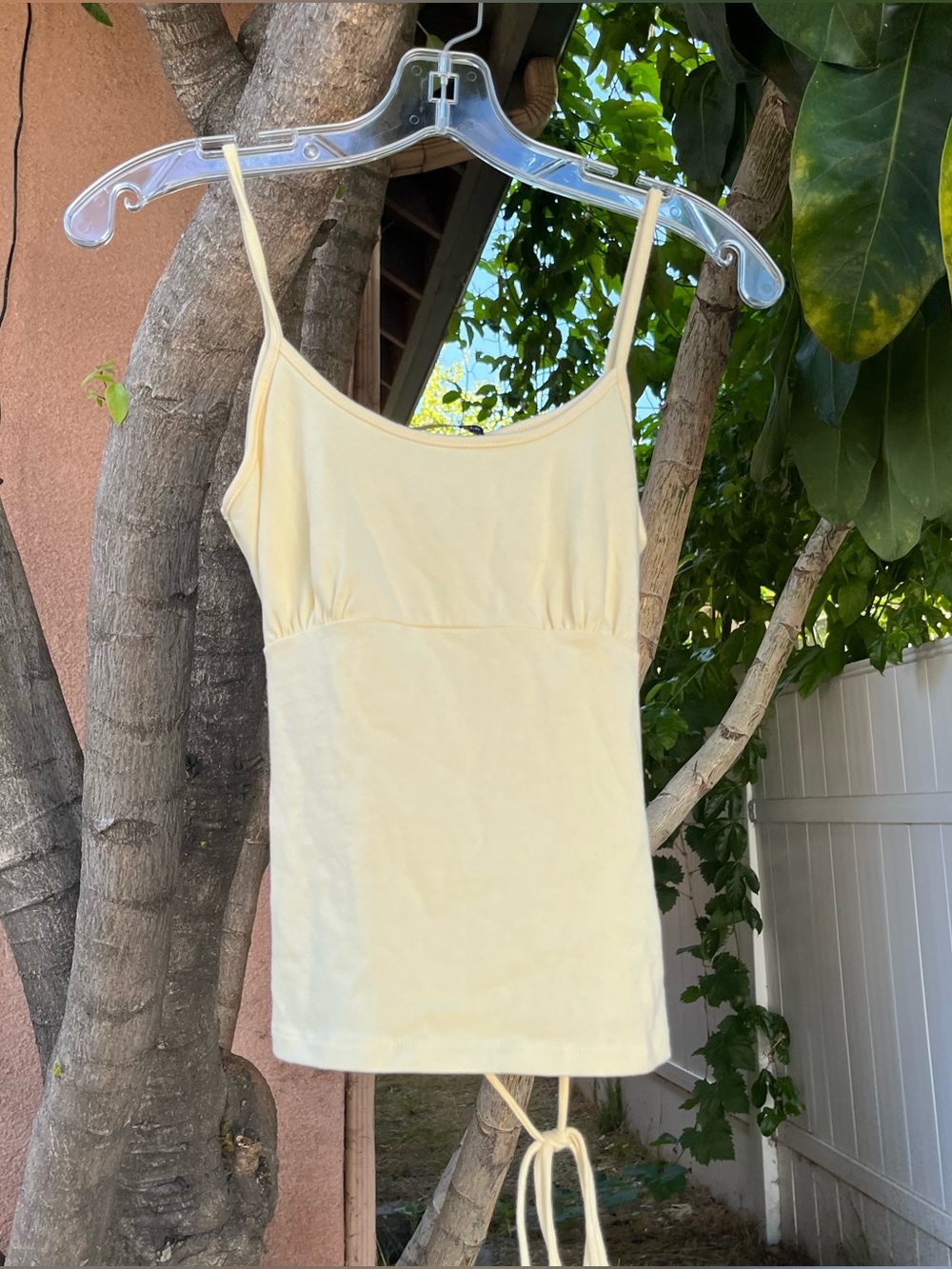 Brandy Melville Corset Style Lace-Up Back Tank Top in Butter Yellow 💛